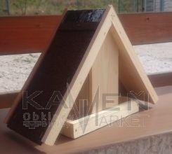 Drevené krmitko č.7