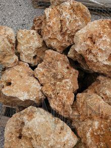 Travertín K - kusový kameň